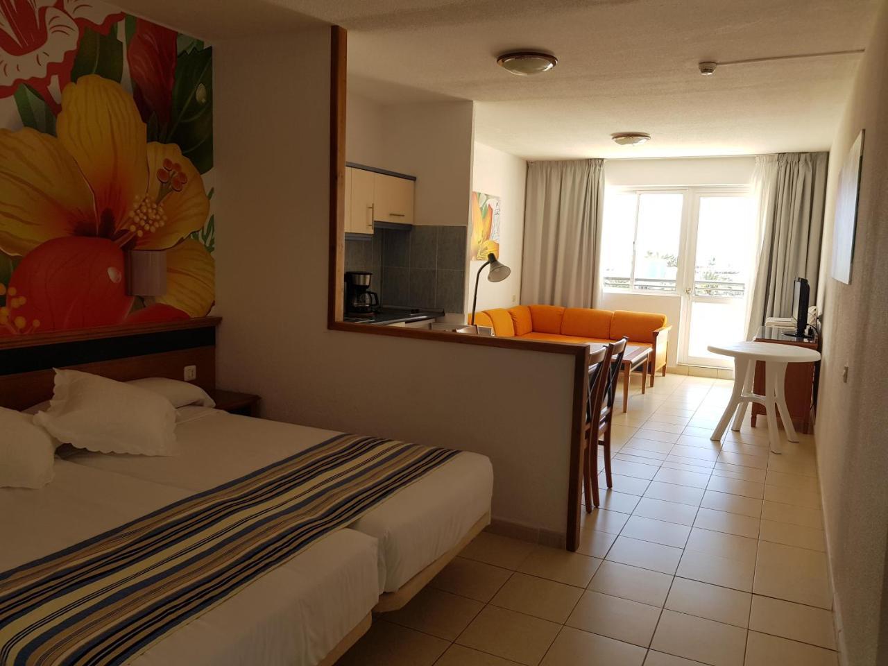 Apartamentos Palm Garden By Livvo Morro Jable  Bagian luar foto